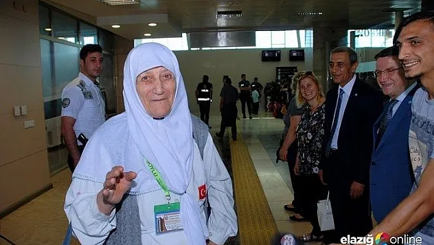 Hac görevini yerine getiren ilk hacı kafilesi ilimize döndü