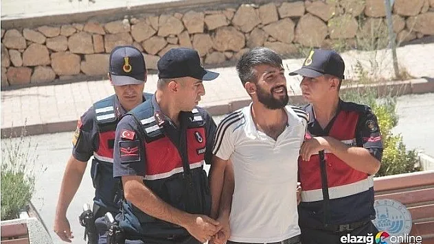 Üvey  annesini öldüren cezaevi firarisi yakalandı