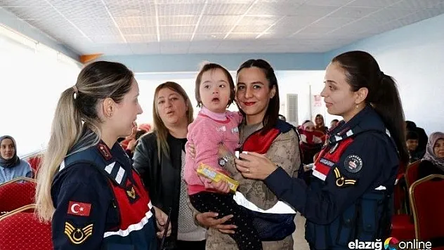 Jandarma personeli özel çocuklarla bir araya geldi