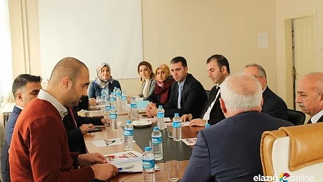 Karakoçan ilçesinde Aile Destek Merkezleri (ADEM) toplantısı yapıldı
