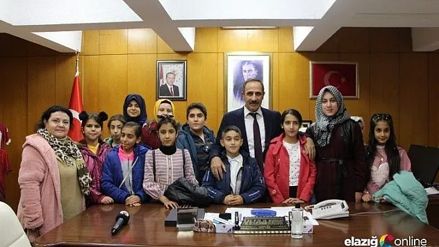 Öğrenciler, &quotDeğerler Eğitimi&quot Projesi kapsamında Demirdağ ile bir araya geldi