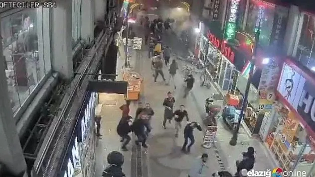 Elazığ genelinde deprem anı böyle görüntülendi