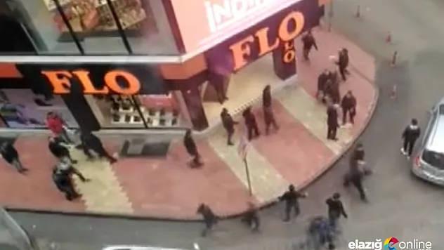 İki grup arasında sopalı kavga çıktı