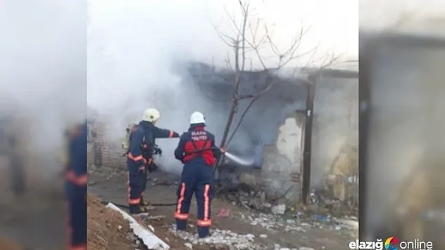 Metruk evde çıkan yangın itfaiye ekipleri tarafından söndürüldü