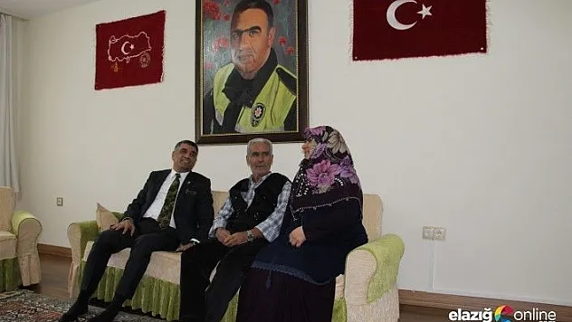 SEKİN'Ben, vatana bir evladımı feda ettim ama milyonlarca evladım oldu&quot