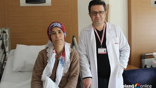 Türkiye'de ilk 4 santimlik tek kesiden çifte akciğer operasyonu