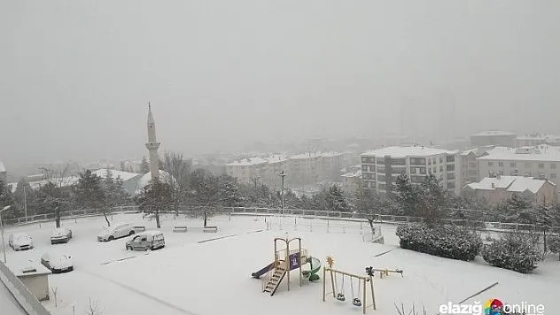 496 köy yolu ulaşıma kapandı