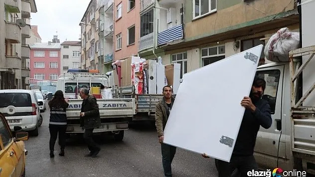 Deprem bölgesinde taşınma telaşı sürüyor