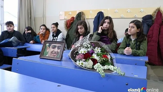 Depremde ölen Miraç Can'ın sınıfında hüzünlü ders