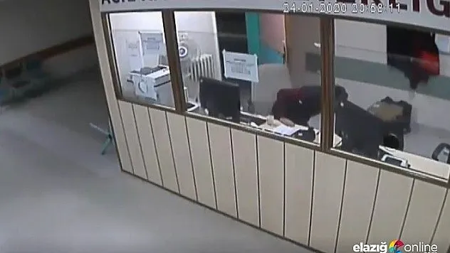 Elazığ depreminin şiddeti hastanedeki kameralara böyle yansıdı