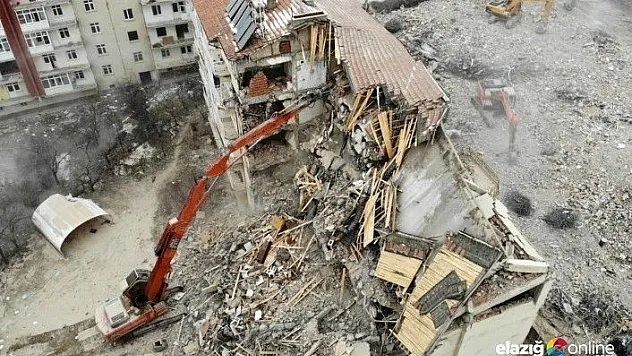 Elazığ'da 920 binanın yıkımı tamamlandı