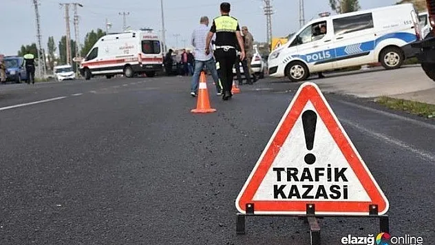 Trafik kazaları saniye saniye kameralara yansıdı