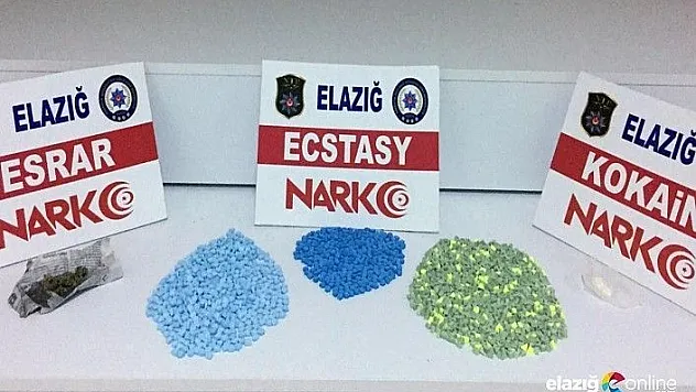 Yüzlerce uyuşturucu hap ile yakalandı, tutuklandı