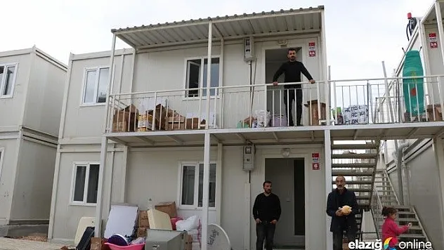 Deprem bölgesinde ikinci konteyner kente aileler yerleşmeye başladı