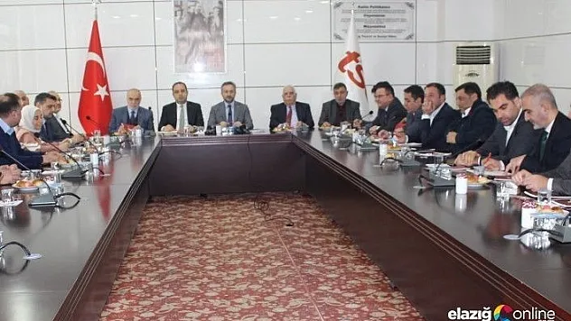 Elazığ'da deprem sonrası istişare toplantısı