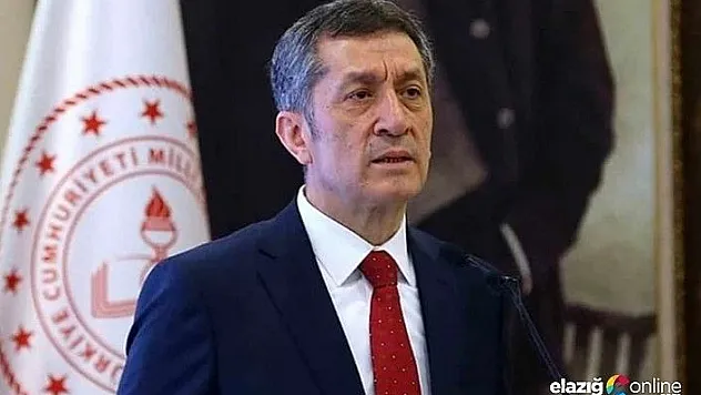 Milli Eğitim Bakanı Ziya Selçuk: Okulların açılması ertelenebilir, hazırlıklıyız