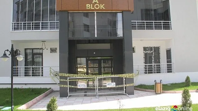 Elazığ'da 12 katlı bir apartman daha karantinaya alındı
