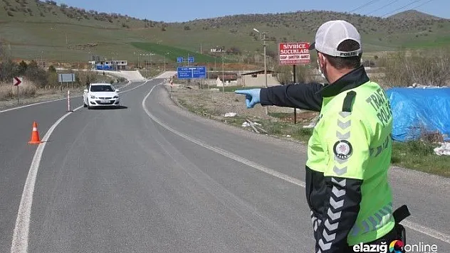 Mahallenin karantinaya alındığı Sivrice ilçesine giriş ve çıkışlar kısıtlandı