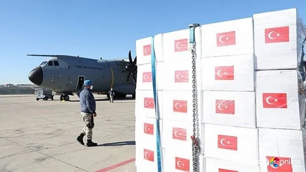 Türkiye'nin tıbbi malzeme yardımı ABD'ye ulaştı