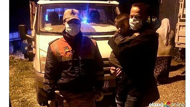Jandarma kayıp 4 yaşındaki Berat'ı uyurken buldu