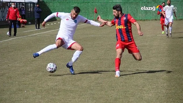 Elazığ Karakoçan 1-1 İçel İdman Yurdu