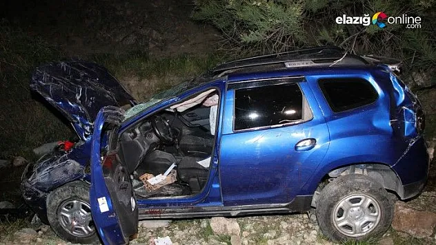 60 metreden dereye yuvarlandı, sürücü yaralı kurtuldu