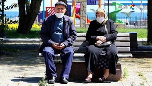 65 yaş üstü için kısıtlamanın kaldırılacağı tarih belli oldu