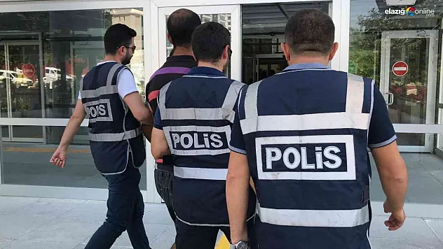 Suç makinaları çalıntı motosiklet ile gezerken yakalandılar