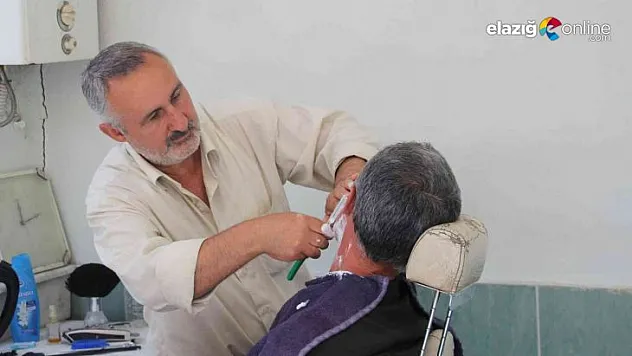 Dede mesleğini 51 yıldır kesintisiz sürdürüyor