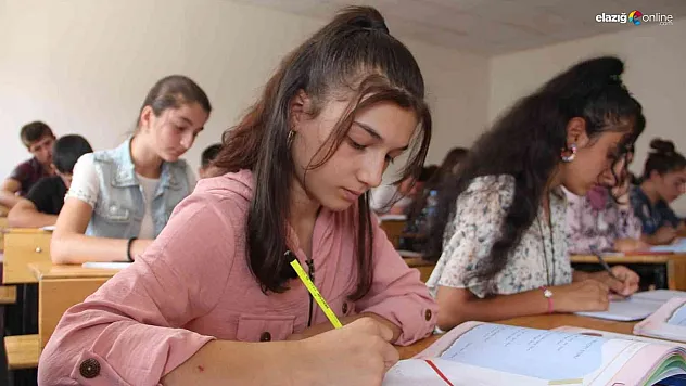 Ahıska Türkleri, öz vatanlarında Türkçe okuma ve yazma öğreniyor