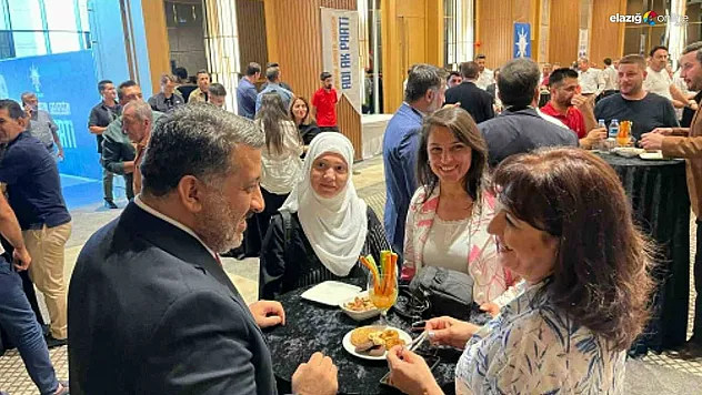 AK Parti Diyarbakır'da 23. yılını kutladı