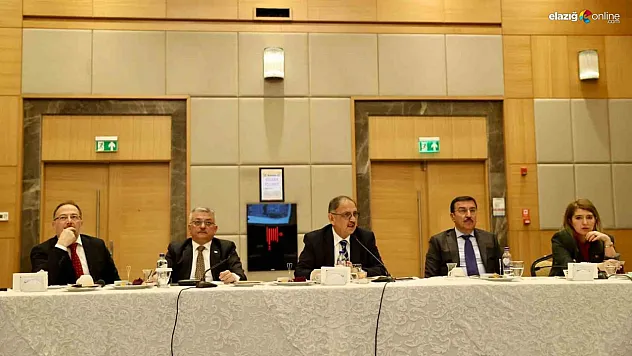 AK Parti'li Ölmeztoprak: 'Malatya'yı yeniden ayağa kaldıracağız'