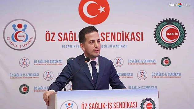 Aküzüm: 'Öğretmenlerimiz, çocuklarımızın yüreğine ve zihnine dokunuyor'