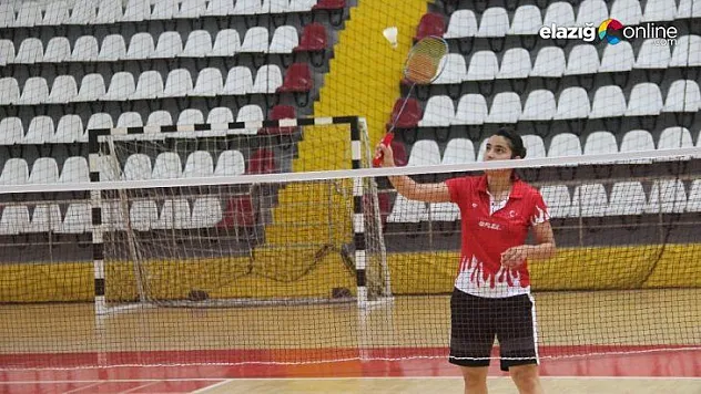 Aliye, olimpiyat madalyası için Çin'de kampa girecek