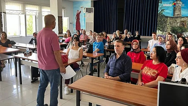 Anadolu Eğitim Derneği'nden öğretmen ve yardımcı hizmetler personeline hijyen eğitimi