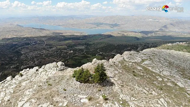Ankuzu Baba Dağı, muhteşem manzarası ile dikkat çekiyor