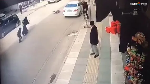Aracın çarptığı talihsiz çocuk metrelerce savruldu!