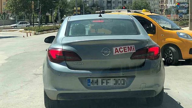 Elazığ'da Trafikte Mizahi Önlem!