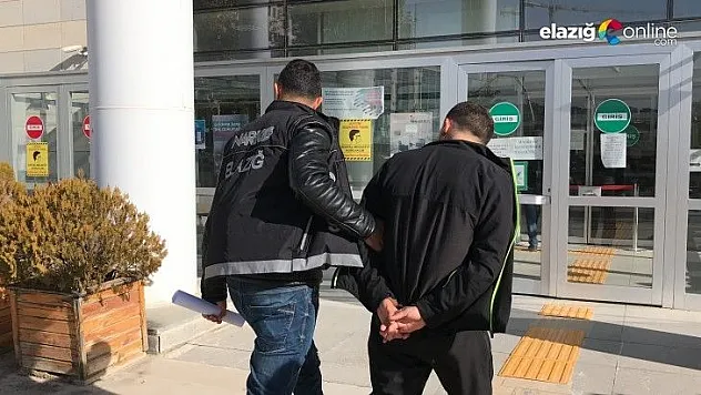 Arandıkça üzerinden kokain çıkan şüpheli tutuklandı