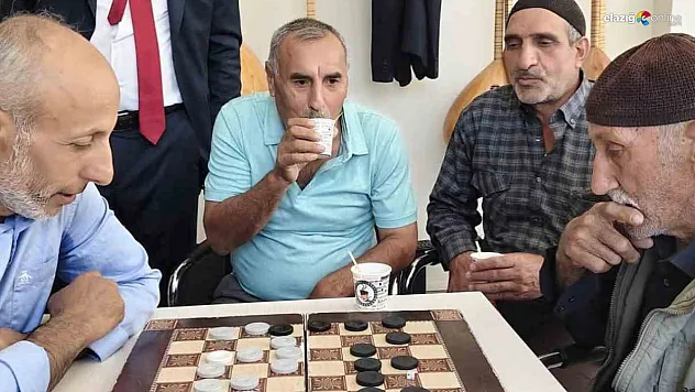 Arıcak Kaymakamlığı'ndan Dama Tutkunu Vatandaşlara Turnuva Sürprizi