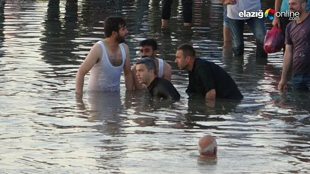 Arkadaşları ile birlikte Dicle Nehrine girdi, cansız bedeni çıktı