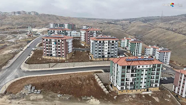 Elazığ'da 12 bin 326 konut hak sahiplerine verildi