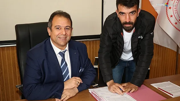 Atanan personellere imza töreni!