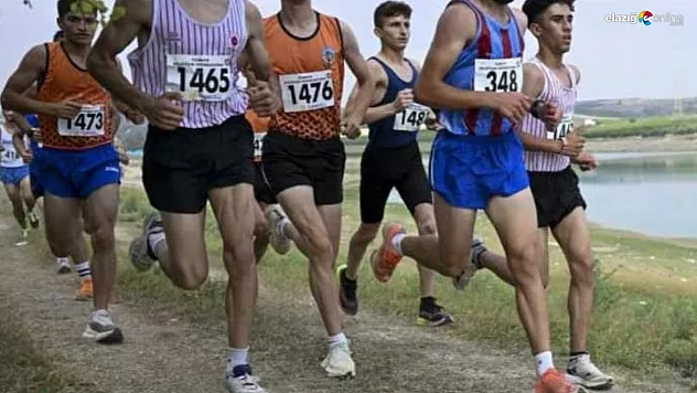 Atletizm il karması yarışından Elazığ'a derece