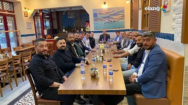 Avrupa Elazığlılar Derneği'nde Muharrem Akan güven tazeledi