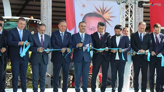 Bakan Kacır'dan Güçlü Türkiye Vurgusu!