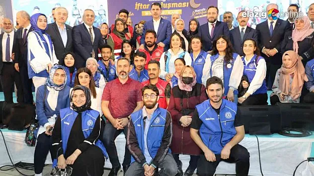 'Milletin iradesine tehdit sökmez'