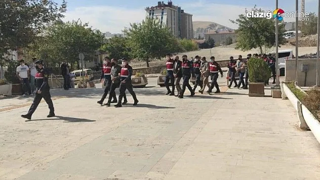 Bakır kablo çalan hırsızlık çetesi çökertildi