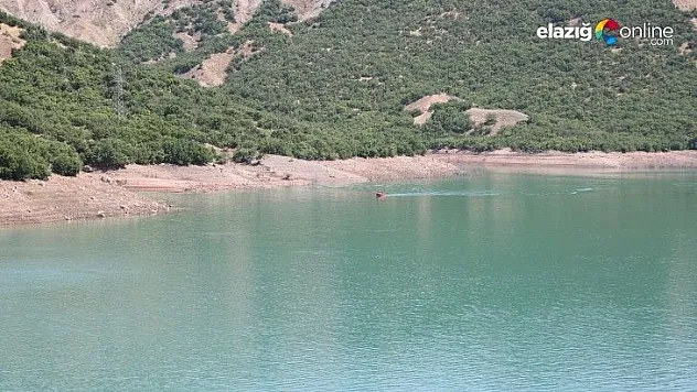 Baraj gölünün suyu 6 metre düşürüldü, Gülistan'ı arama çalışmaları sürüyor