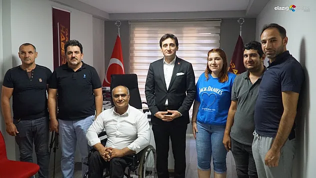 Başkan Akın'dan Türkiye Sakatlar Derneği Elazığ Şubesi'ne ziyaret